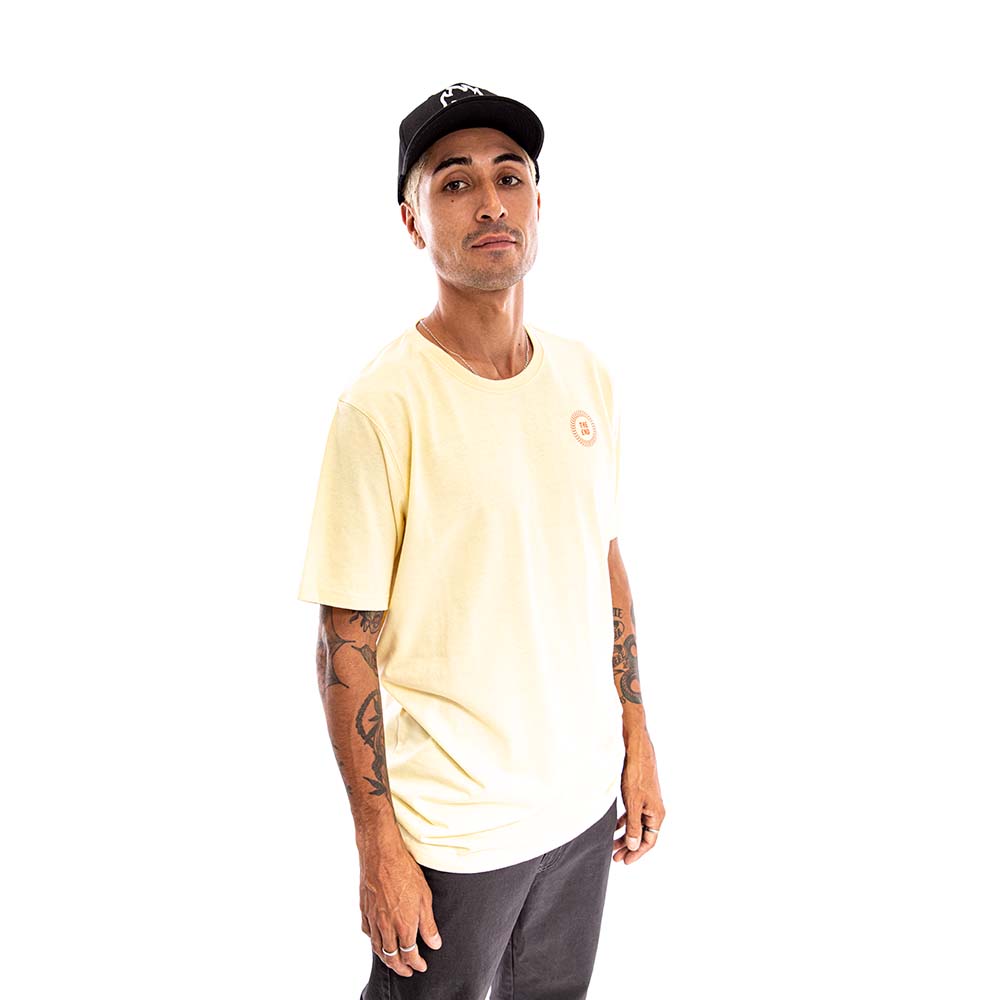 POLERA MANGA CORTA SPITFIRE HOMBRE AMARILLO