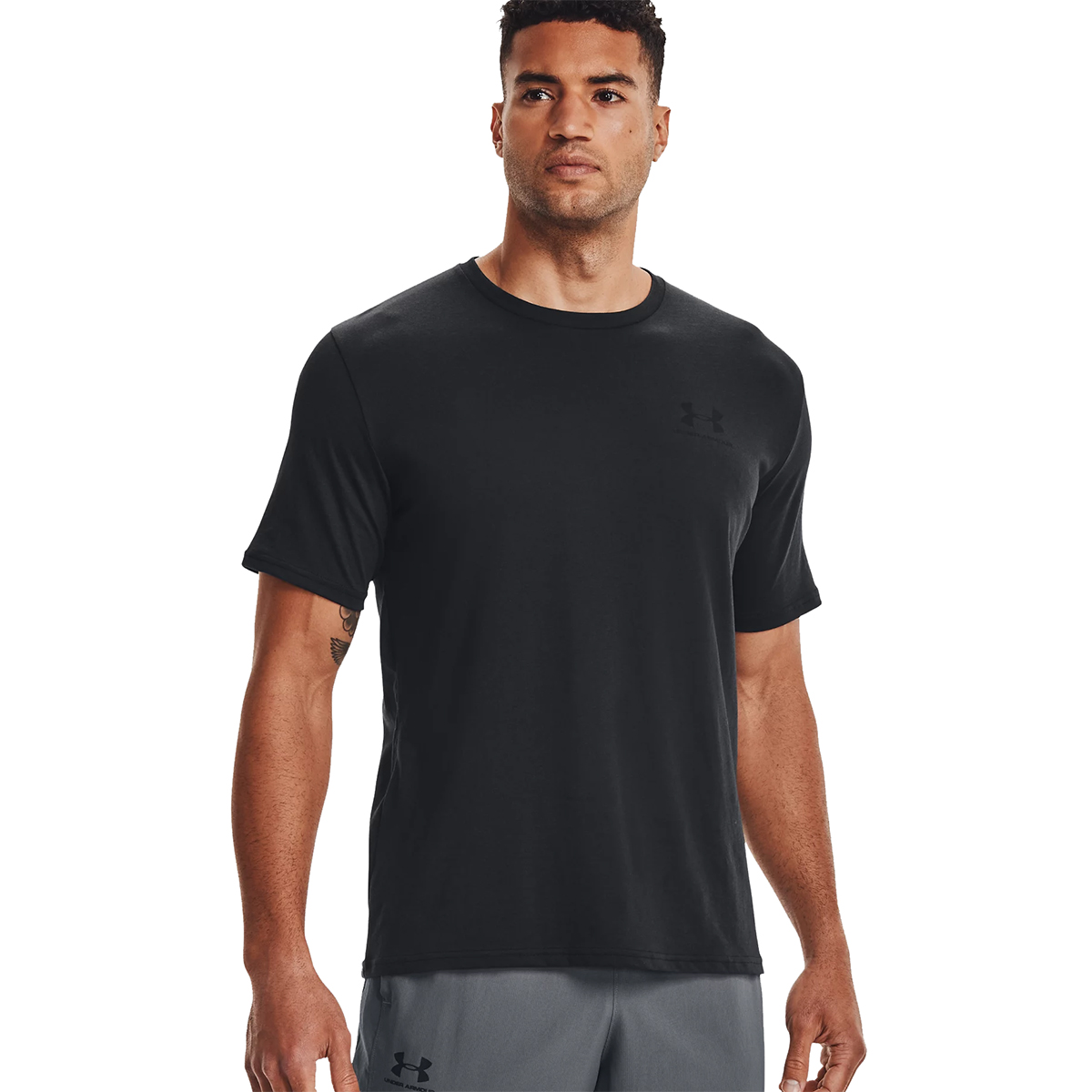Polera Sportstyle Left Chest Hombre Negro Under Armour