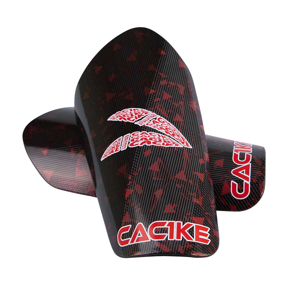 CANILLERAS DE FUTBOL CAC1KE PLUMA NEGRO-ROJO