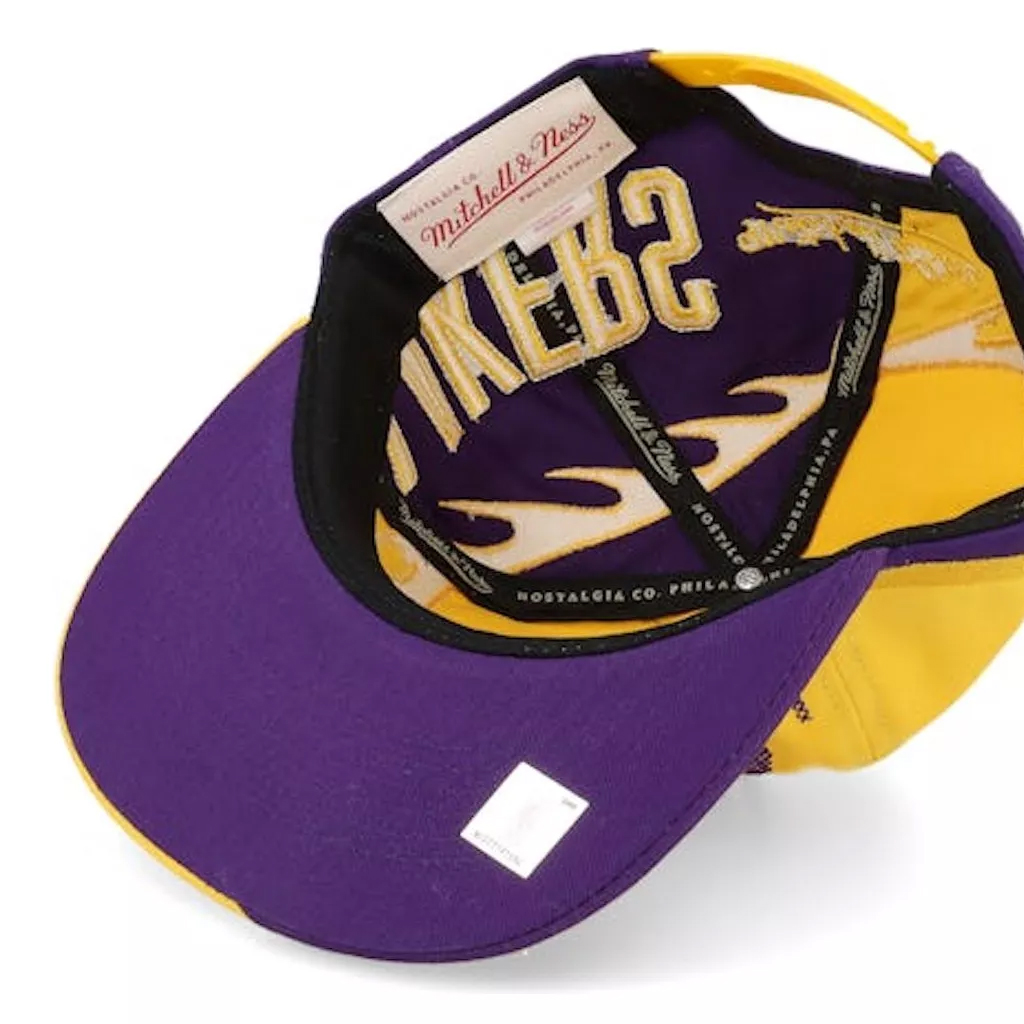 NBA SPIRAL DEADSTOCK SNAPBACK LAKERS