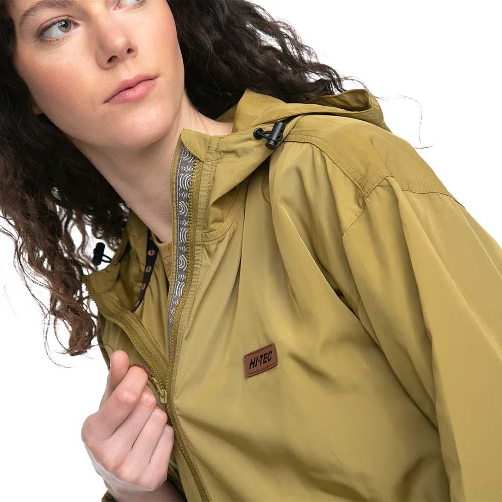 CHAQUETA LIVIANA TRANSFORMABLE