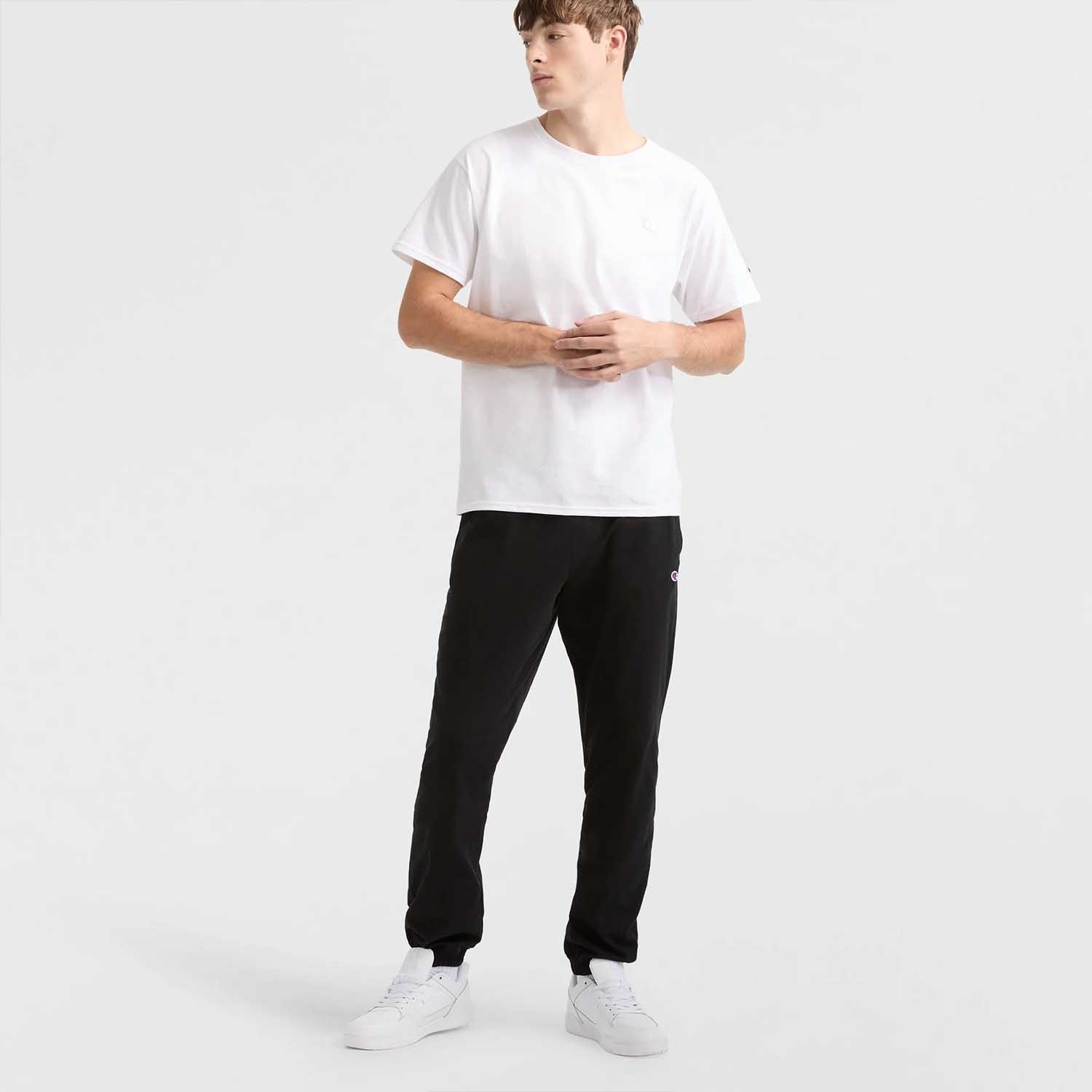 Jogger Hombre Champion Lightweight Closed Bottom Negro