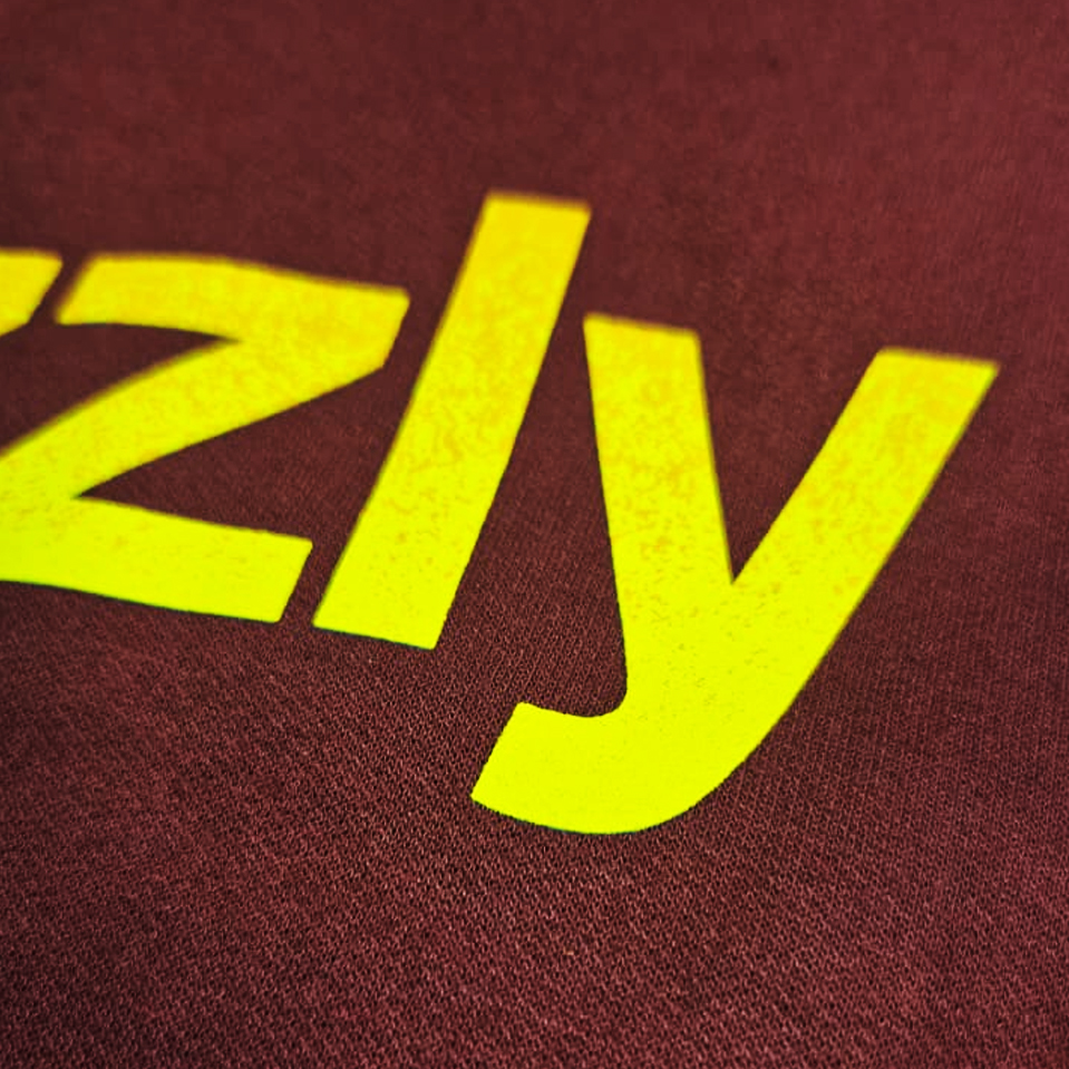 Poleron Hoodie Hombre Grizzly Griptape Lowercase Fadeaway Burdeo