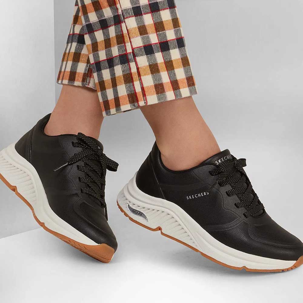 Zapatillas Urbanas Mujer Arch Fit S-Miles- Mile M 155570-BLK