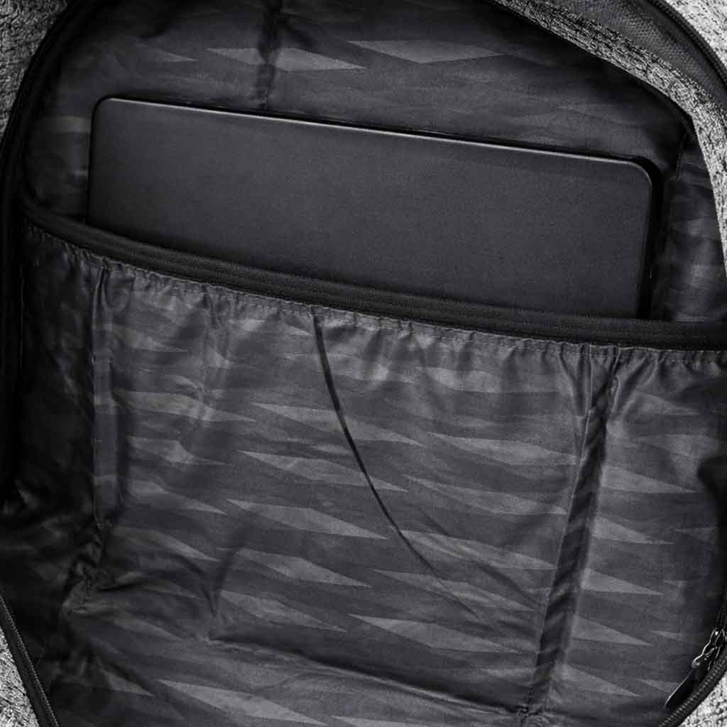 MOCHILA AVIA BOLSILLO SOBRESALIENTE