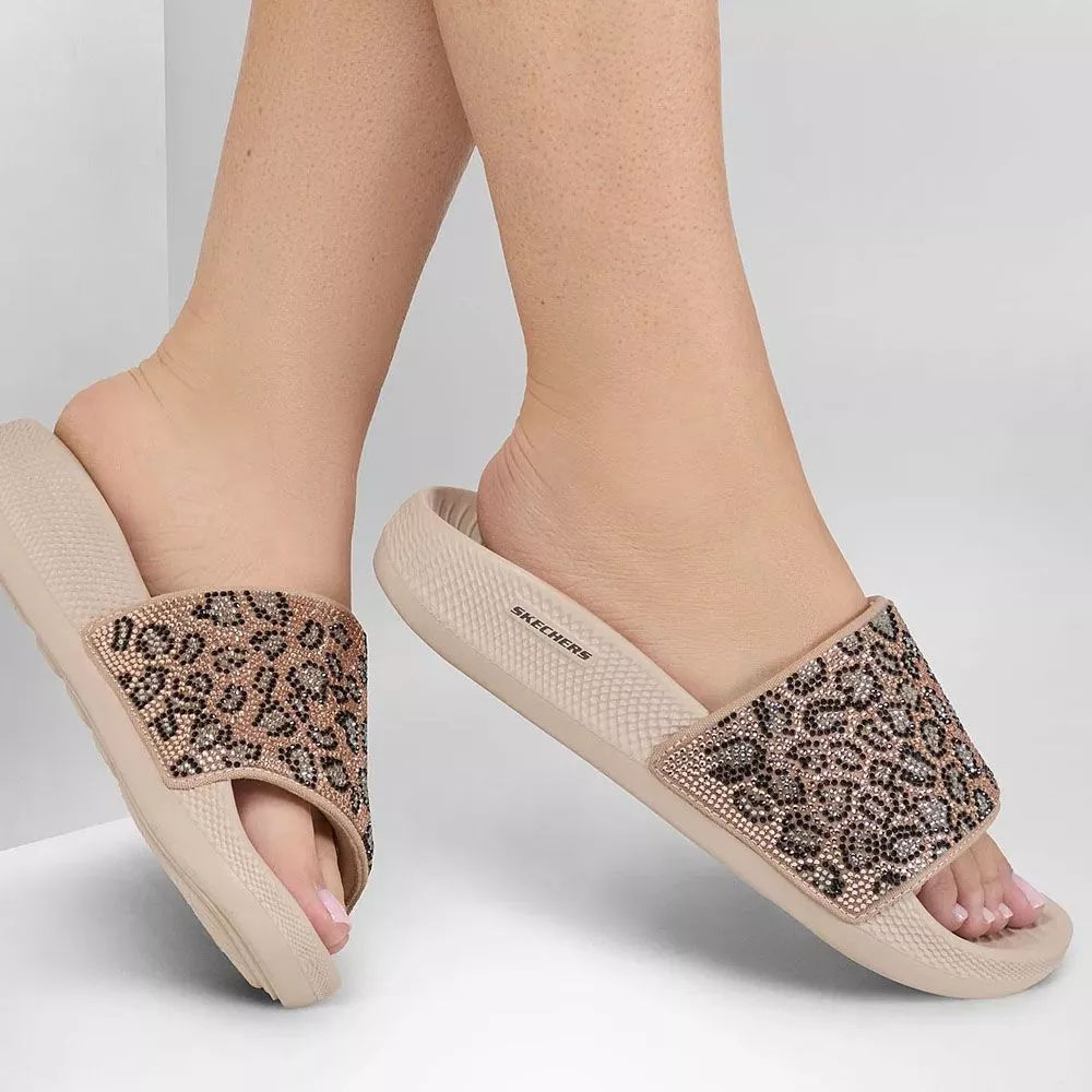 Zapatillas Urbanas Mujer Skechers Low Slider Beige