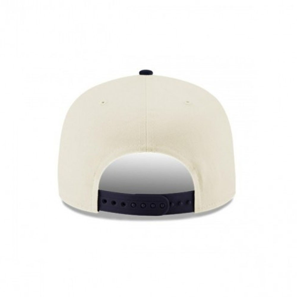 950 BOSRED RETRO CHRM WHT
