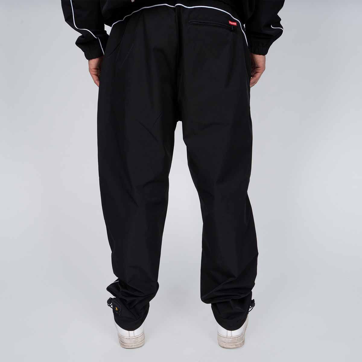 Pantalón Colo Colo Urbano Negro y Blanco i26