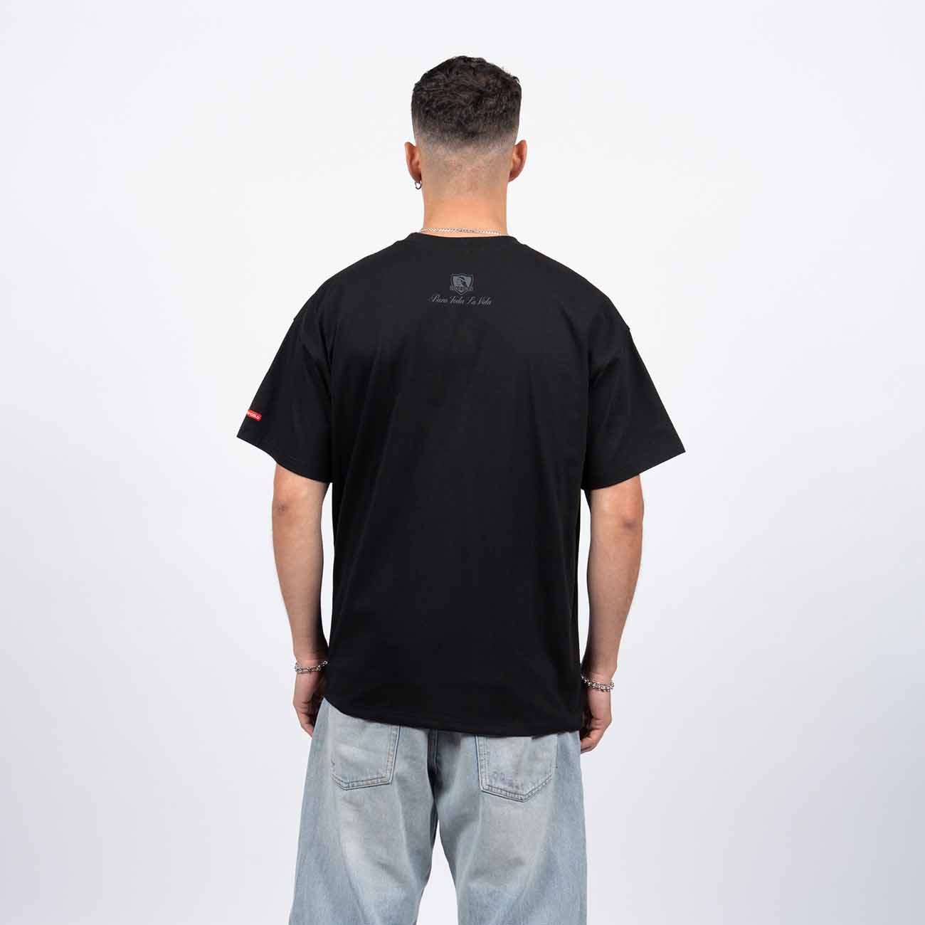 La Polera Hombre Colo-Colo Urbano Negro Oversize Escudo Pequeño Gris