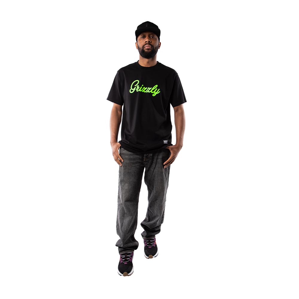 Polera Hombre Grizzly Griptape Print Script Negro Neon