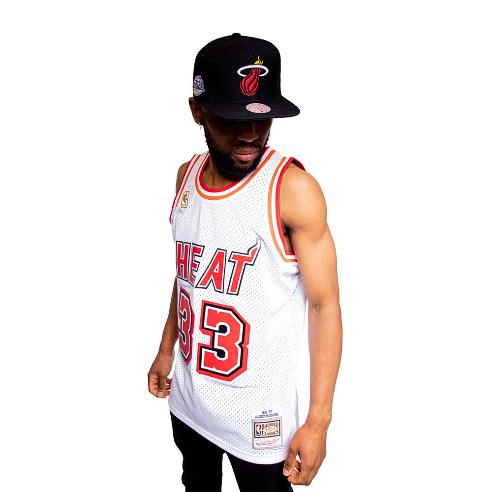 Polera Authentics Nba Heat 1996 Alonzo M Mitchell And Ness