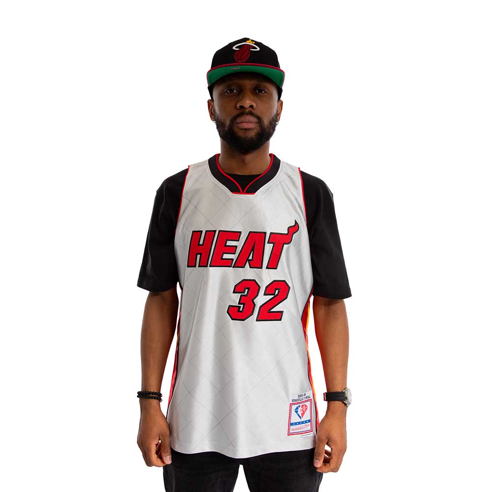 Swingman Nba Shaquille O'Neal Miami Heat Mitchell &amp; Ness 2005-06 Hardwood Classics 75th Anniversary Jersey - Platinum Mitchell And Ness